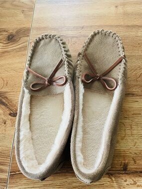 Secret Treasures Taupe Faux-Suede Lined Moccasins with Bow